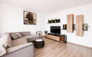 Apartament cu 2 camere | Soarelui - Poză 1