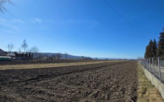 Teren intravilan I 47ari I Pătrăuți - Poză 1