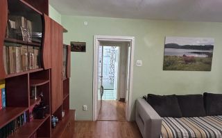 PODU ROS - 3 CAMERE - ETAJUL 2 - MOBILAT SI UTILAT - Poză 2
