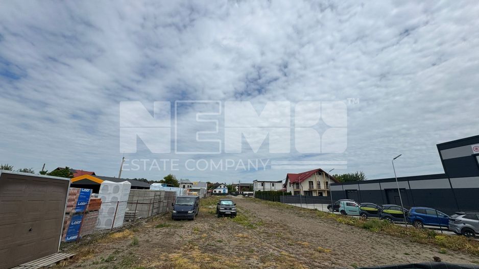 De Inchiriat Teren 2000 mp | Șcheia, Suceava | 2200 €/lună - Poză 3
