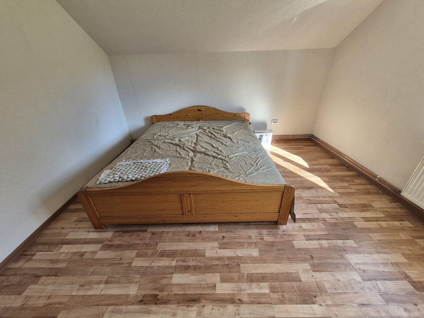 Vila Cornu-Prahova complet mobilata/utilata '' 350 mp + teren 500 mp'' - Poză 16