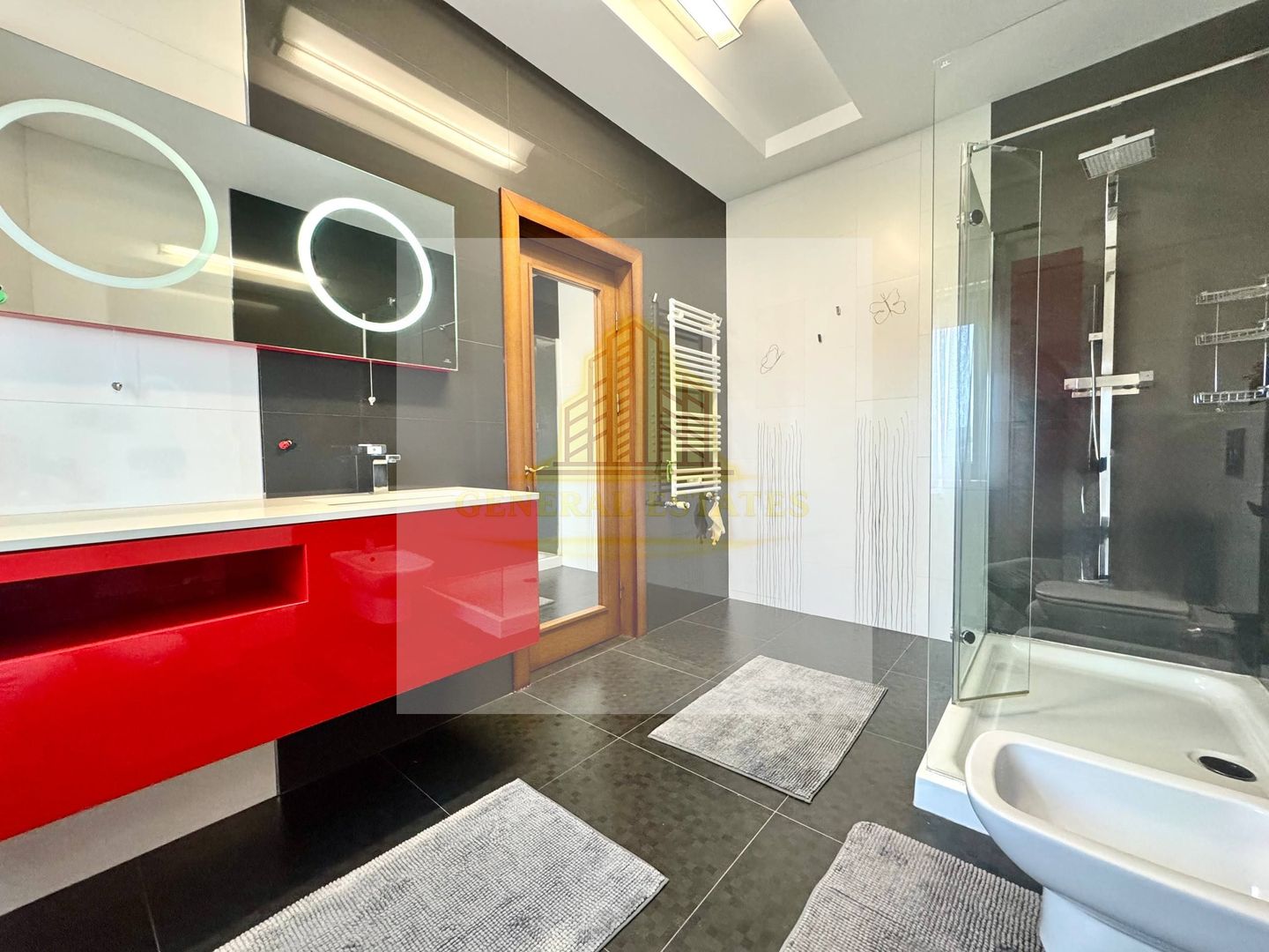 Vînzare Casă în 3 Nivele -Hlincea - 343 m.p. - Poză 19