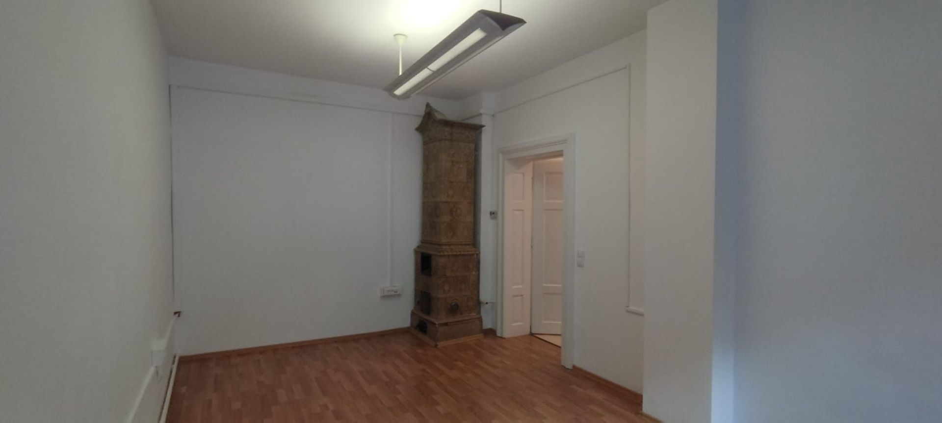 Spațiu birouri 119 mp. , renovat – Strada Castelului - Poză 3
