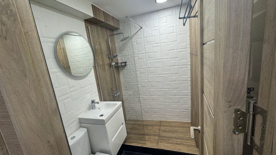 Apartament 3 camere Calea București  - Prima închiriere - Poză 8