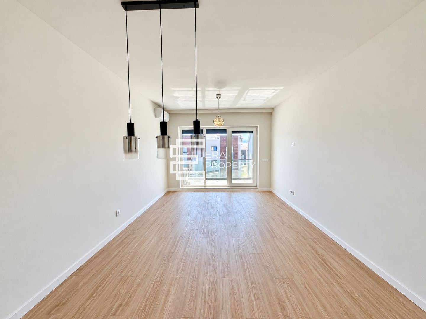 Apartament 3 camere, 72 mp , intabulat, la cheie - zona Industriala Vest - Poză 1