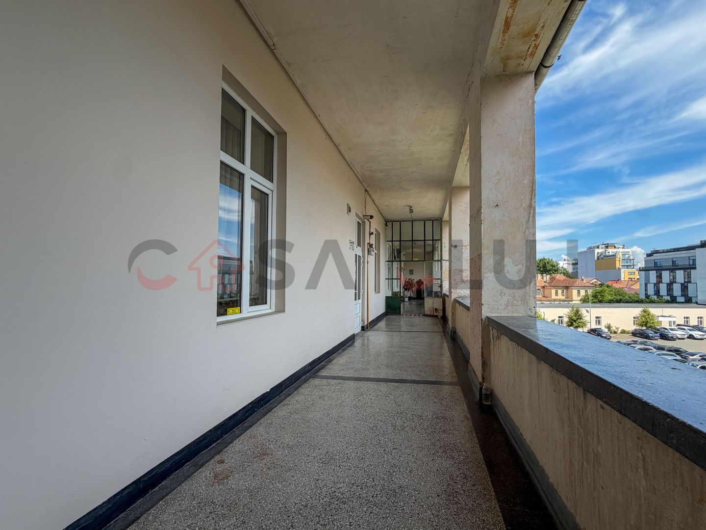 2 camere, zona centrala, finisat modern-locuinta sau birou - Poză 6