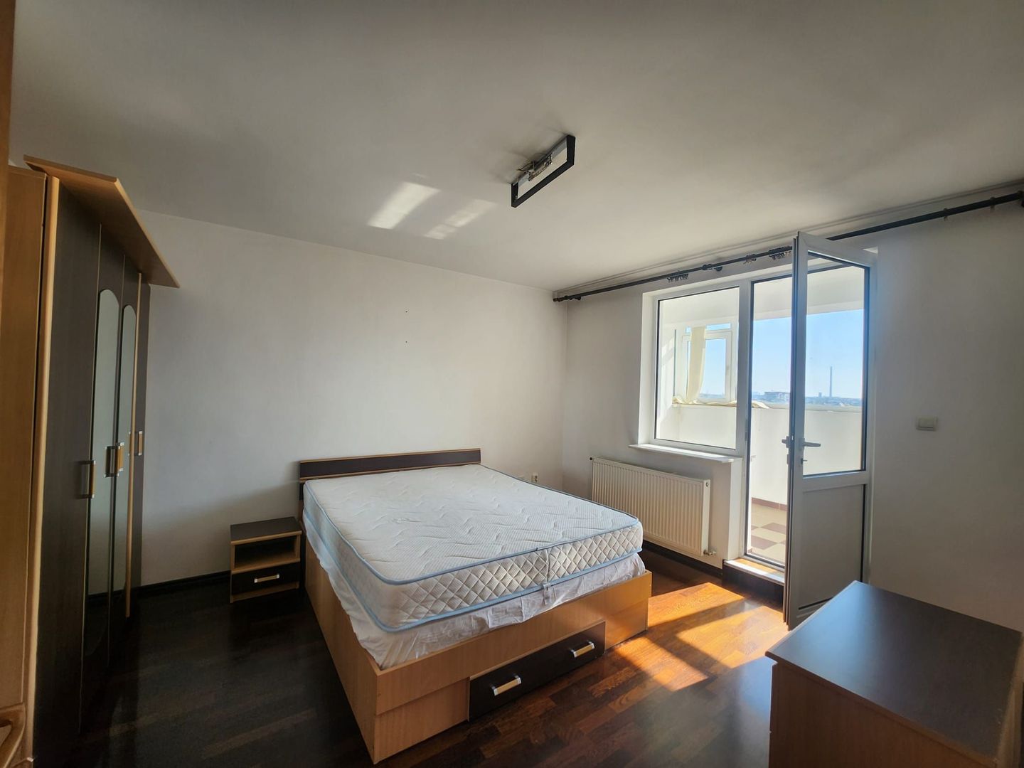 Apartament de vanzare Gh. Doja pe 3 nivele - Pitesti - Poză 11