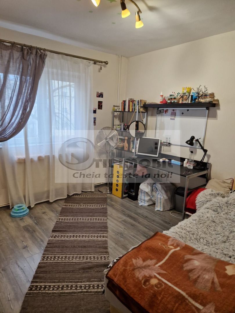 Apartament 4 camere, D, et.2, 76mp utili,  Bul. Chimiei-Metalurgie - Poză 9