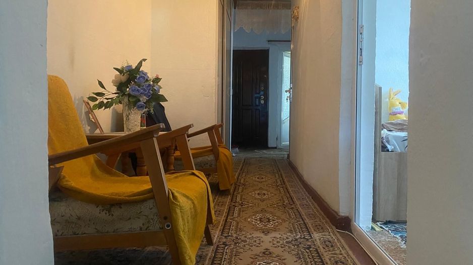 Vanzare apartament cu 3 camere , decomandat in Targoviste- Micro 12 - Poză 6