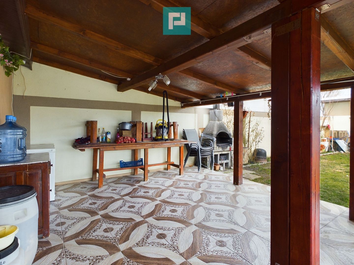 Casă cu 5 camere în Nădlac - Poză 14