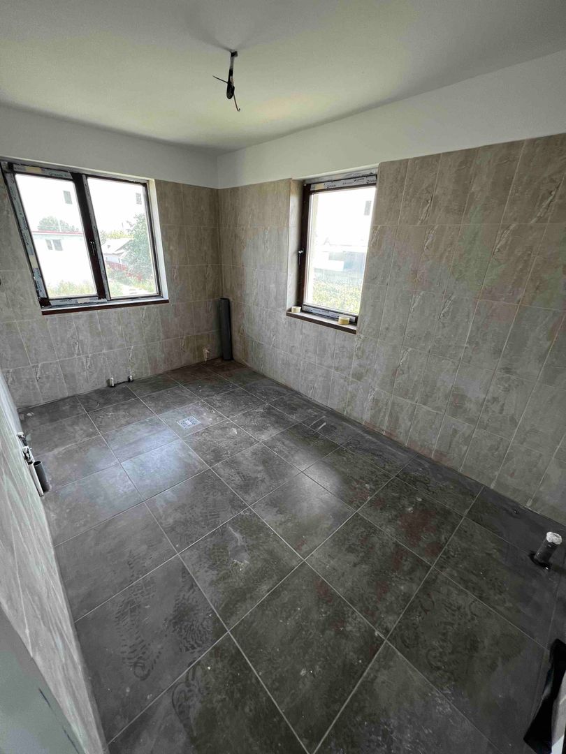 Casa Tunari-Dimieni - 115mp - curte 430mp - Poză 9