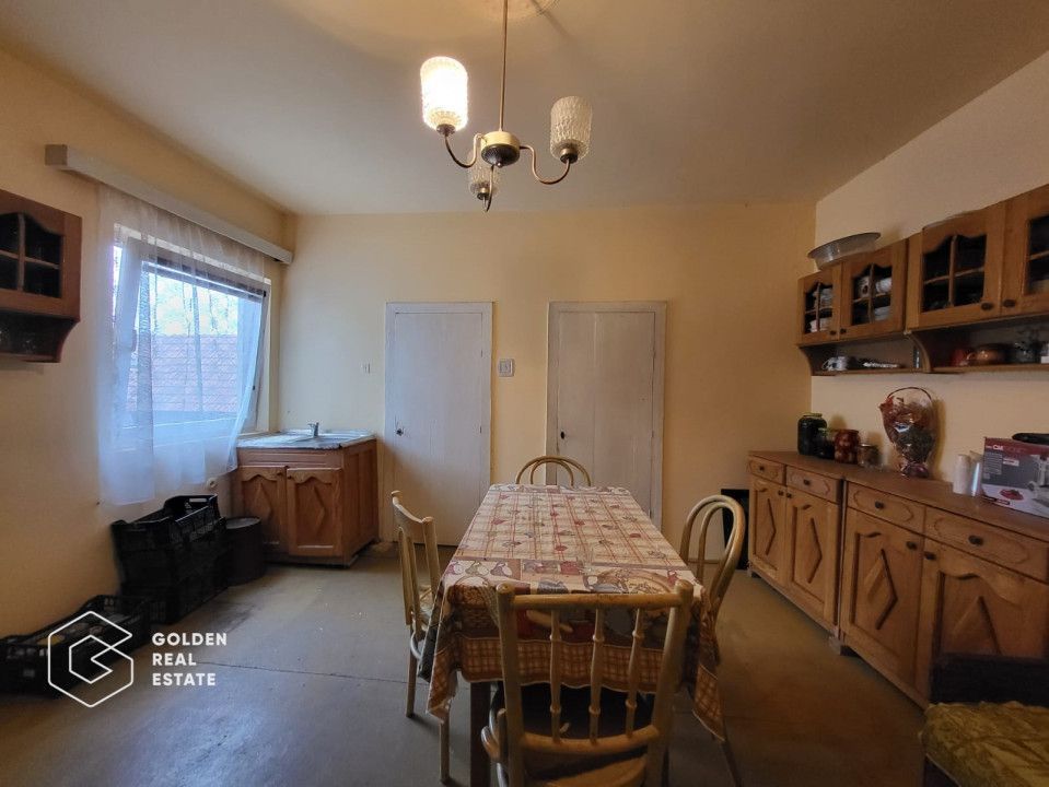 Casa cu 2 corpuri de cladire, oras Lipova - Poză 11