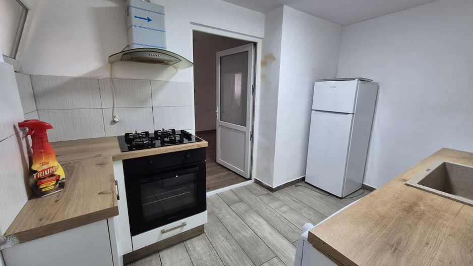 Casa 180 mp - parcul Carol - str. Lamaitei - Poză 9
