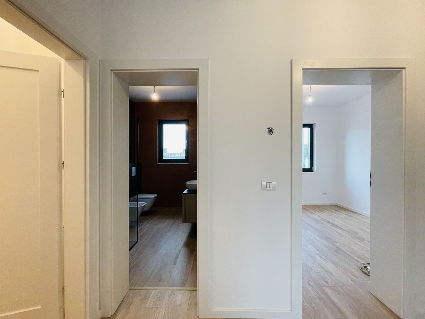 Duplex Ultramodern, impecabil executat | 4 dormitoare & 2 terase - Poză 17