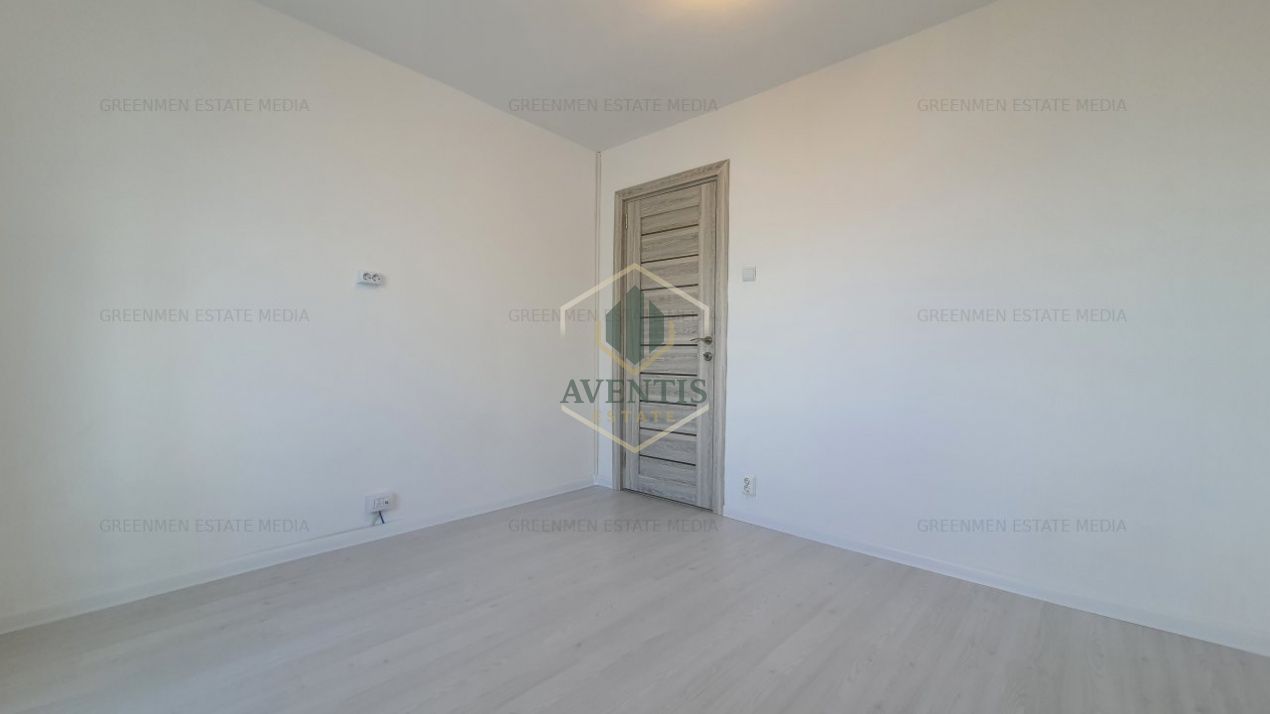 Piata Victoriei - Titulescu, vedere rasarit, decomandat, bloc reabilitat - Poză 5