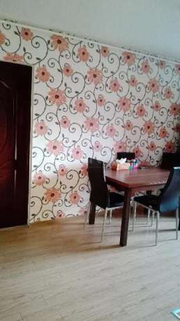 Apartament cu 3 camere de vânzare, Floresti - Poză 3
