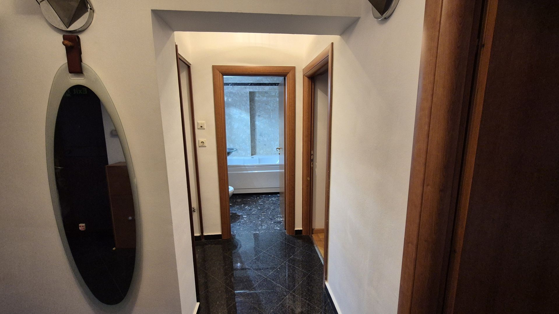 Apartament cu 3 camere, bloc 1990 - bd. Decebal piata Alba Iulia - Poză 7