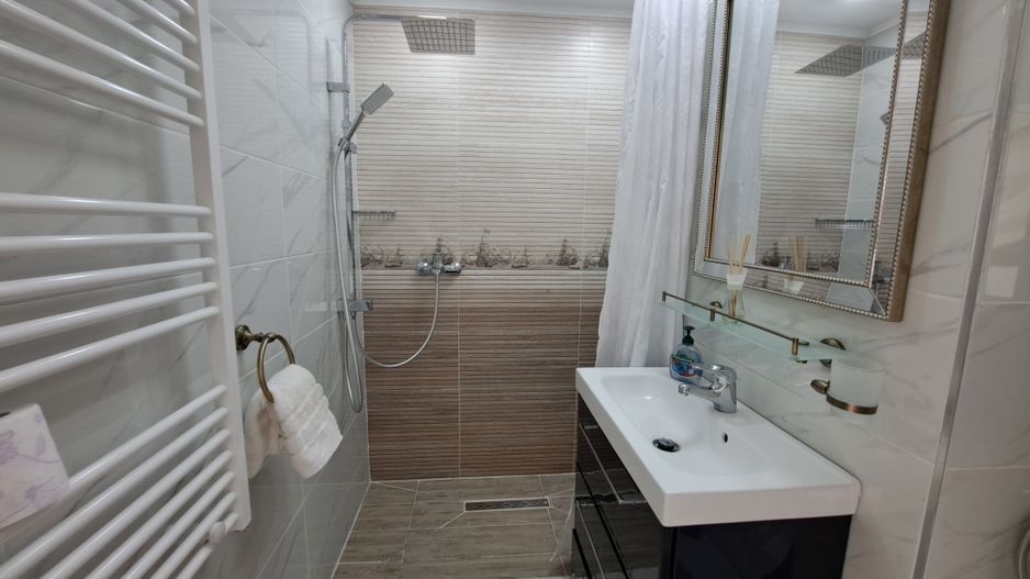 Apartament cu 2 camere - str. Luica - Poză 11