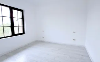 Oferim spre vanzare casa deosebita, cu 5 camere, Giroc, zona Centrala. - Poză 16