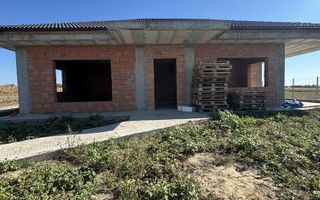 Casă la roșu cu beci de 30 mp și curte betonată, Târgu Frumos - Poză 7