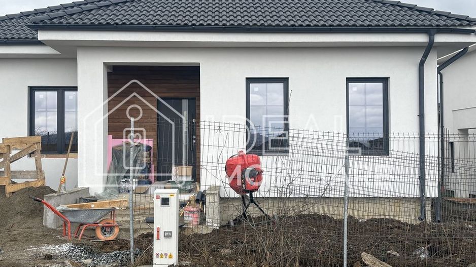 Casă pe un nivel Șelimbăr | 500 mp teren | 3 dormitoare | Cartier Tineretului - Poză 3