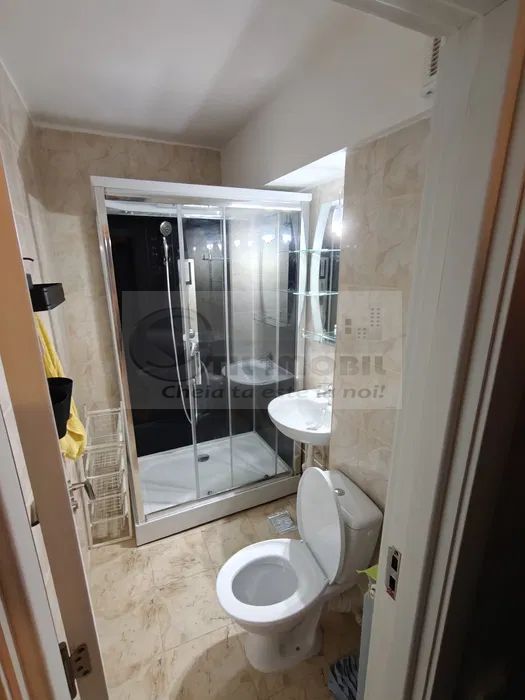 Apartament cu 3 camere- Podu Ros 499 euro - Poză 9