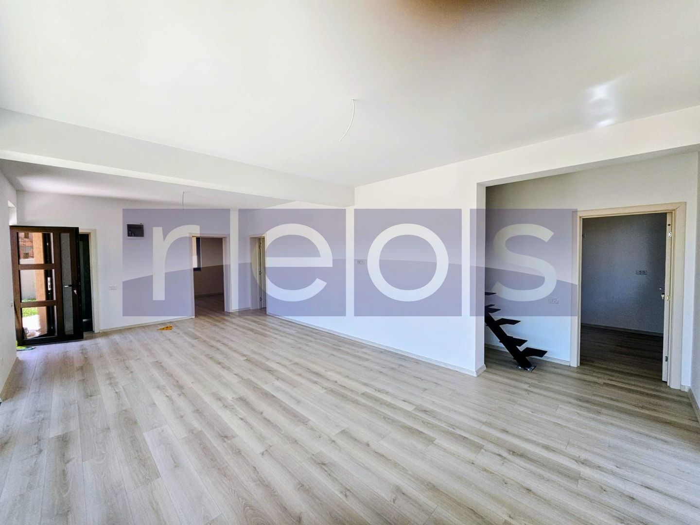 DE VANZARE CASA P+M PRELUNGIREA GHENCEA  110 MP  | TEREN 320 MP - Poză 1