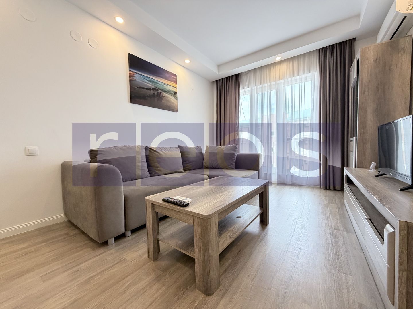 VANZARE 2 CAMERE | PARCARE INCLUSA | COSMOPOLIS - Poză 3