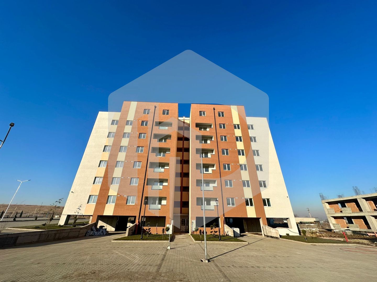 Turnisor | Etaj Intermediar  - Apartament 3 camere - Zona de Vest - Poză 8