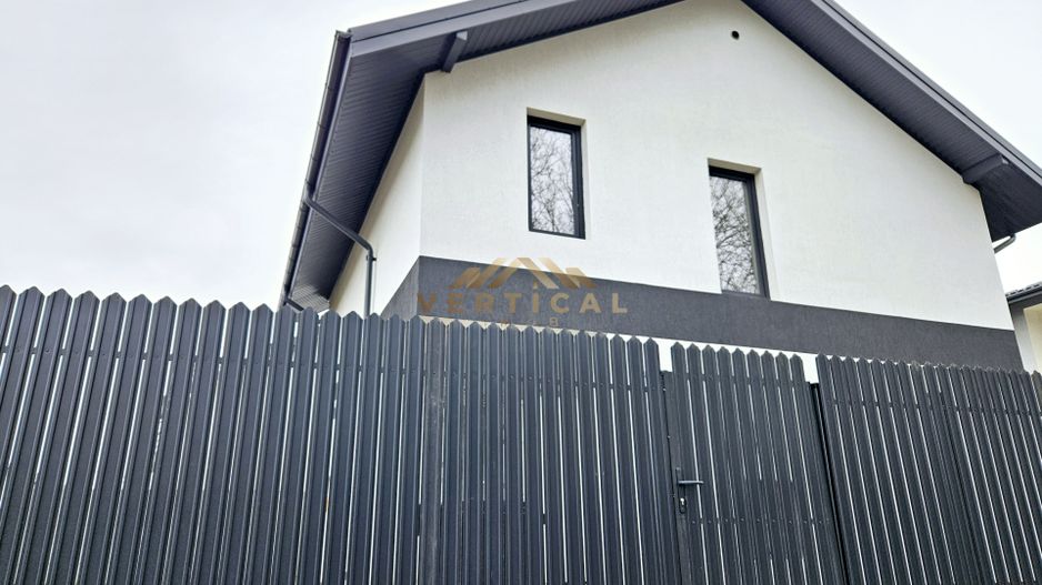 De vanzare vila 4 camere - centrul comunei Berceni - Poză 2