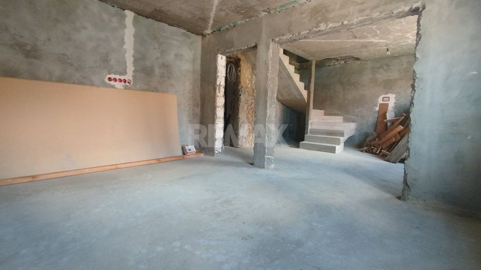 Locuință de 74 m² în Chetrosu, aproape de traseul R2 – potrivită de amenajare după propriul gust - Poză 5