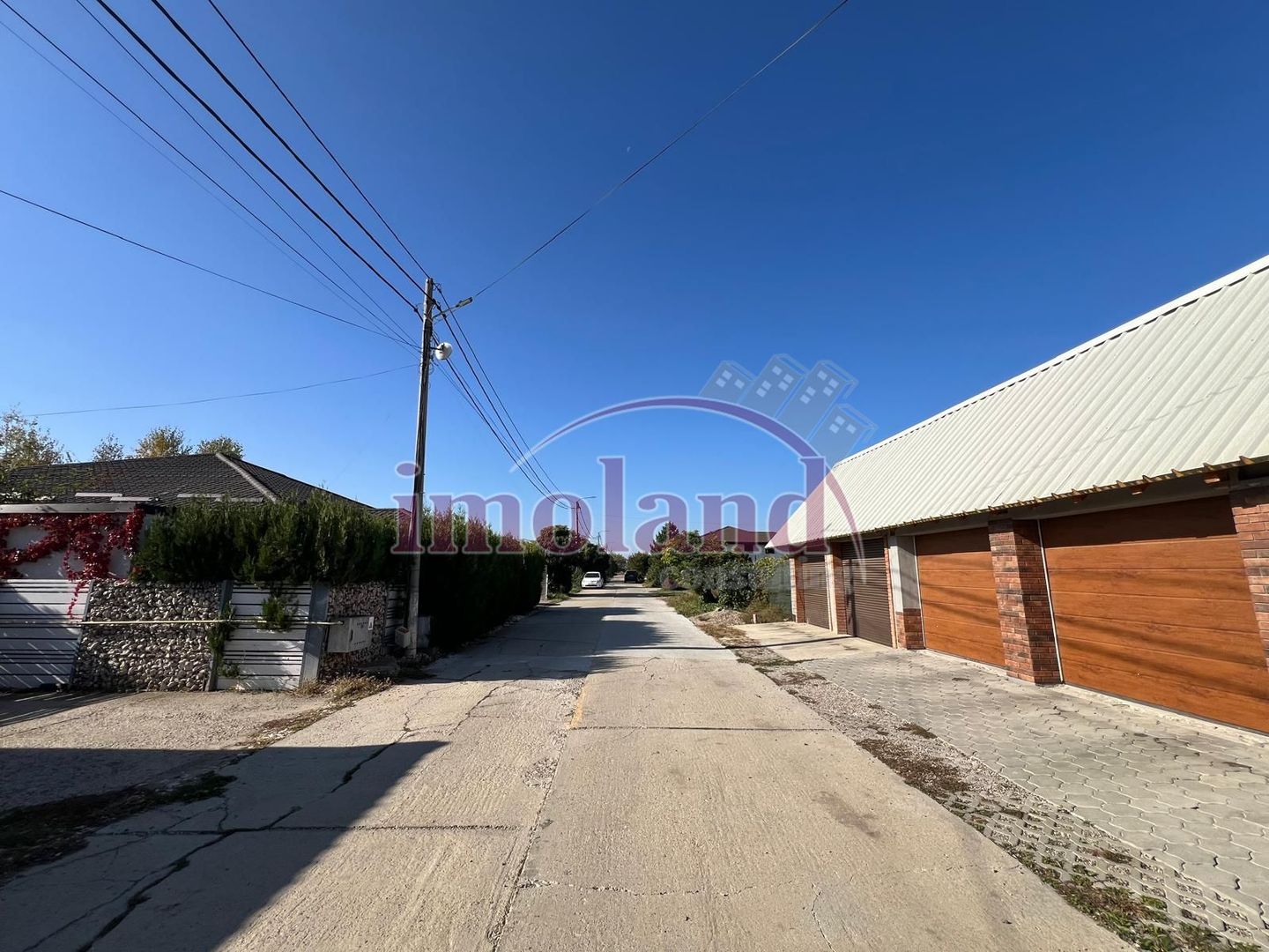 Casa cu garaj si curte - Balotesti - Poză 20