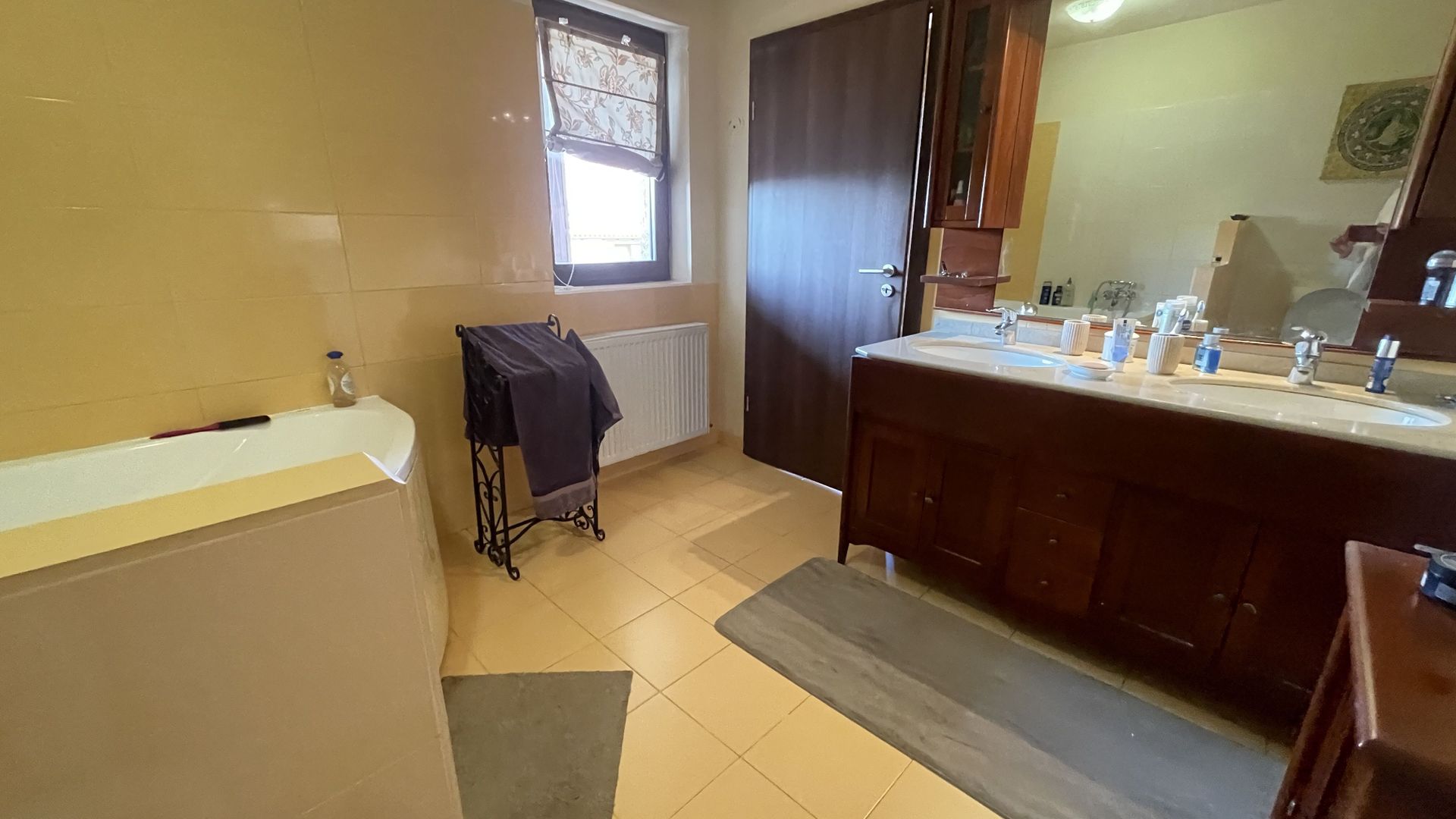 Casa eleganta si luminoasa,situata in zona de case -Mehala - Poză 23