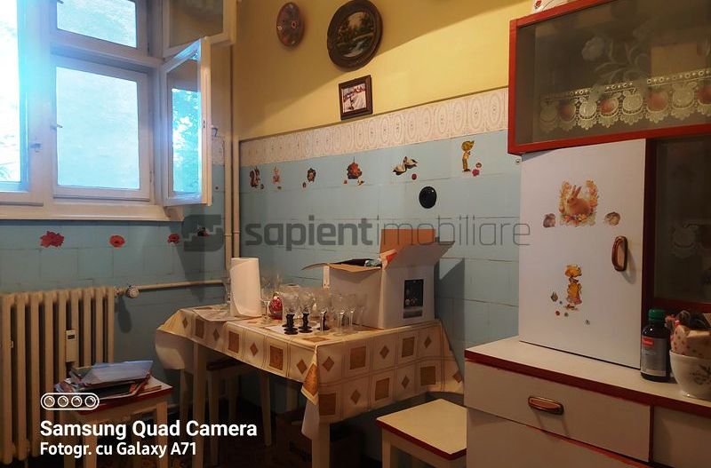 Apartament tip C cu 3 camere str.Sovata - Poză 8