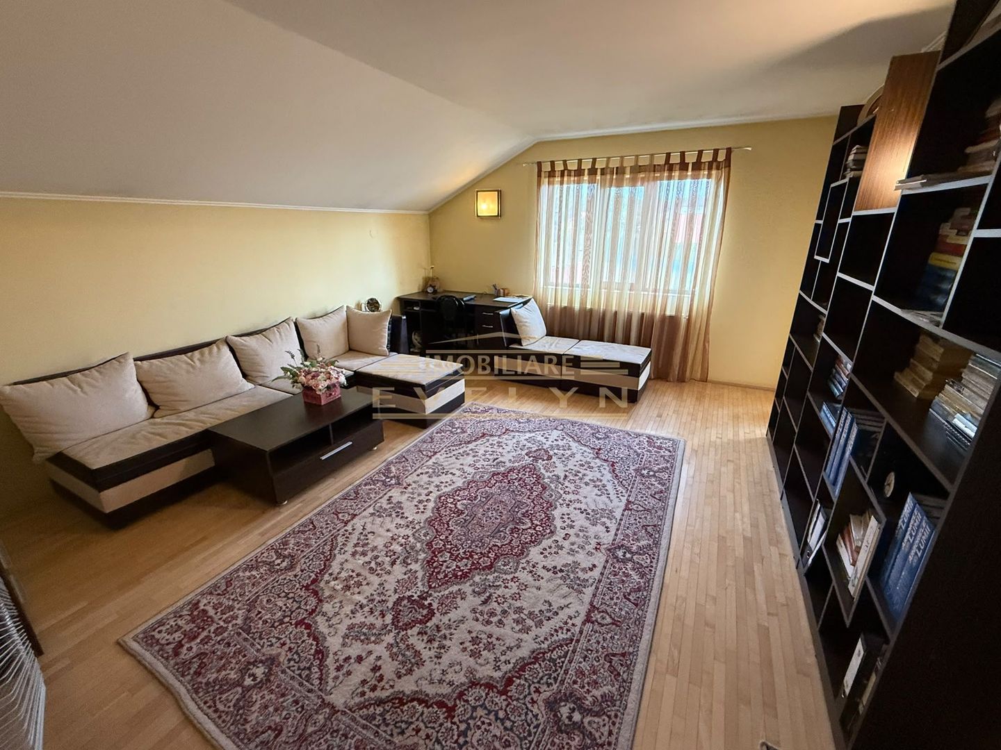 Casă S+P+M de vânzare – Șoseaua Iașului | 1.394 mp teren | - Poză 11