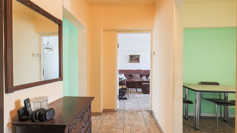 Rezervat Apartament decomandat cu 3 camere in zona spitalului - Poză 5