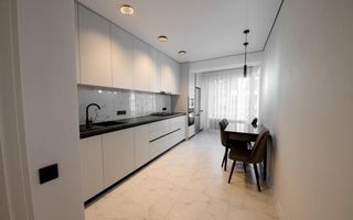 Chirie, apartament, o cameră, str. Calea Ieșilor, Sculeni - Poză 1