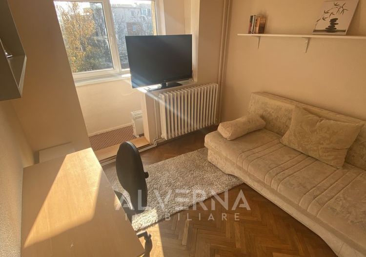 Apartament 4 camere | 90 mp | 2 balcoane | zona Bd.  Nicolae Titulescu - Poză 4