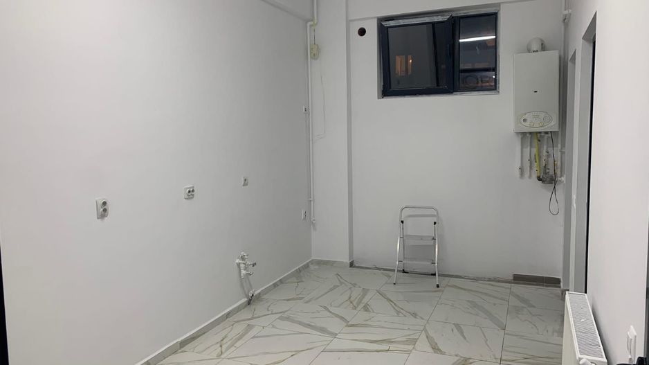 Spatiu comercial de inchiriat Damaroaia - Poză 15