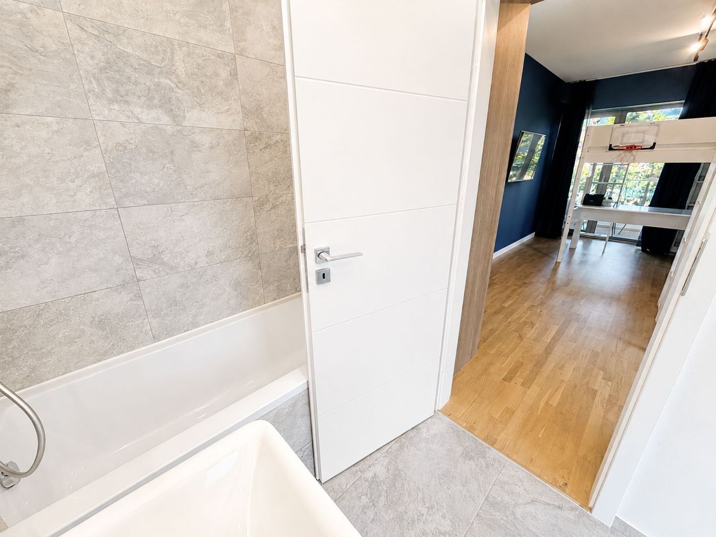 Apartament 2 camere Art City by Bog’Art Dămăroaia Petrom City Parcare - Poză 23