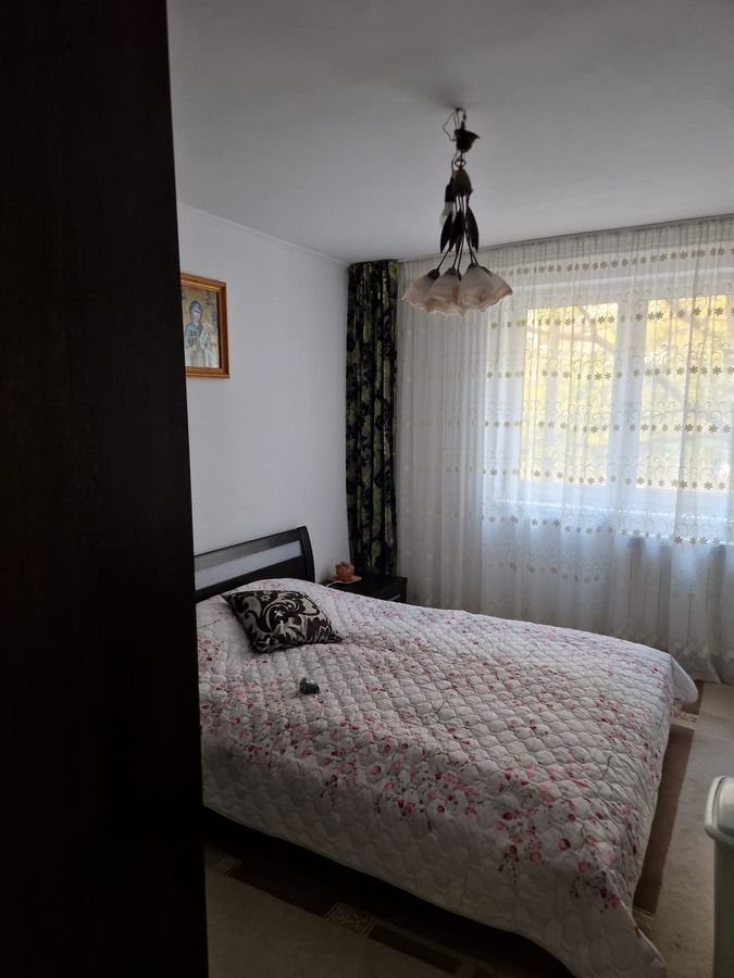De vanzare apartament 3 camere Drumul Taberei - Poză 4
