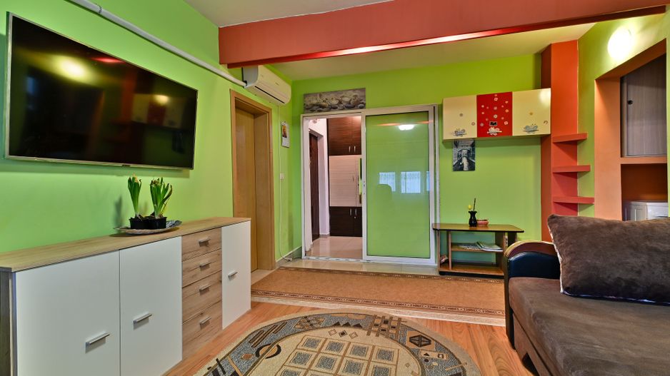 Apartament 3 camere de vanzare in Calea Sagului 0% COMISION cumparator - Poză 1