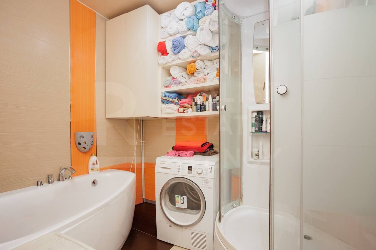 Vânzare, apartament 2 camere, living, bulevardul Traian, Botanica. - Poză 15