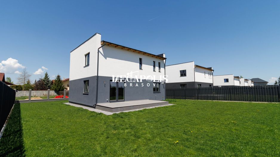 Casa Stil Mediteranean/ Intrare in Sanpetru - Poză 14