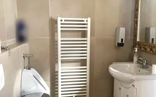 Casa deosebita cu 5 camere de inchiriat in cartierul Andrei Muresanu! - Poză 11