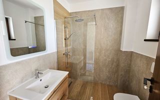 1/2 Duplex, 4 camere, 449 mp teren, asfalt, toate utilitatile, Cetate - Poză 3