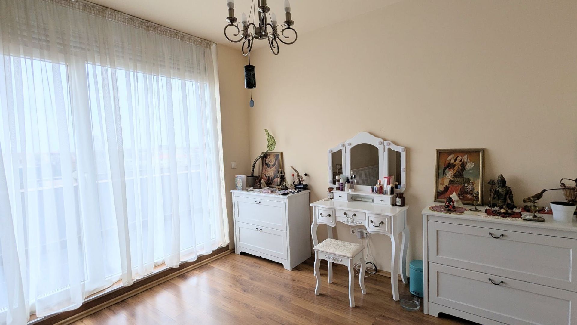 Apartament spatios 100 mp cu lift si 50 mp de terase - Poză 34