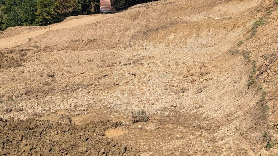 Oferta 9 parcele teren - pretabil casa de vacanta- 5 min de centru ! - Poză 4