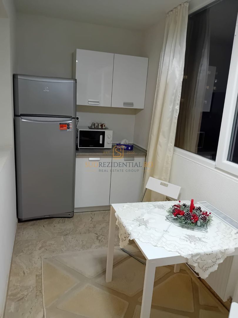 De inchiriat apartament 2 camere 47 mp - statia de metrou M2 Berceni - Poză 8