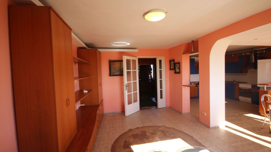 Spatios cu priveliste deosebita - Poză 31